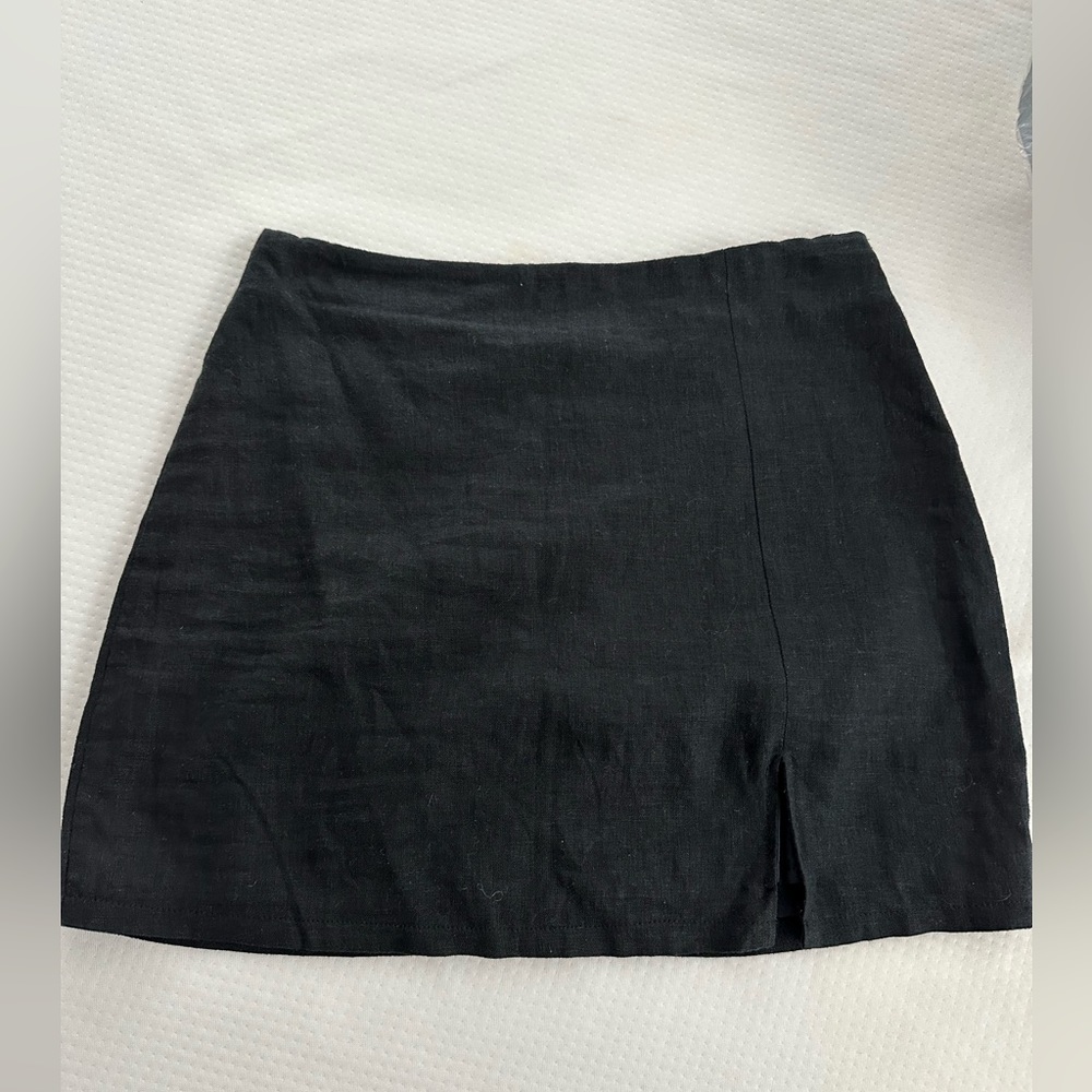 Black skirt